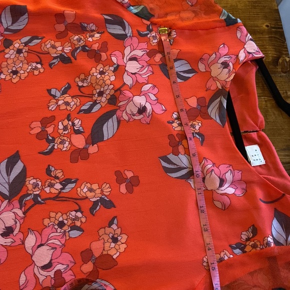 A new day dress, worn once! In great condition! - Picture 10 of 13